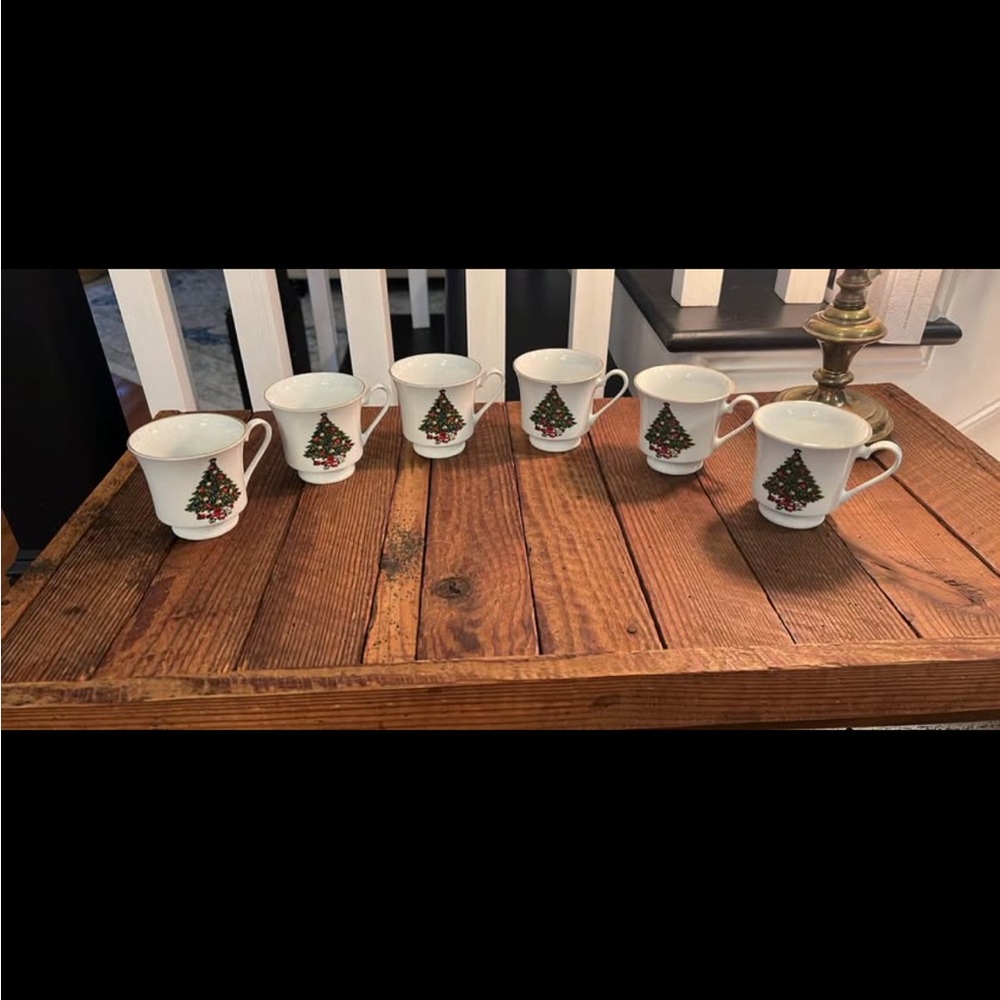 Set of 6 Christmas Tree Mugs